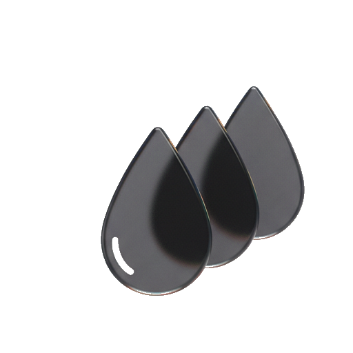 Dark glass droplets, one voice and its clones.